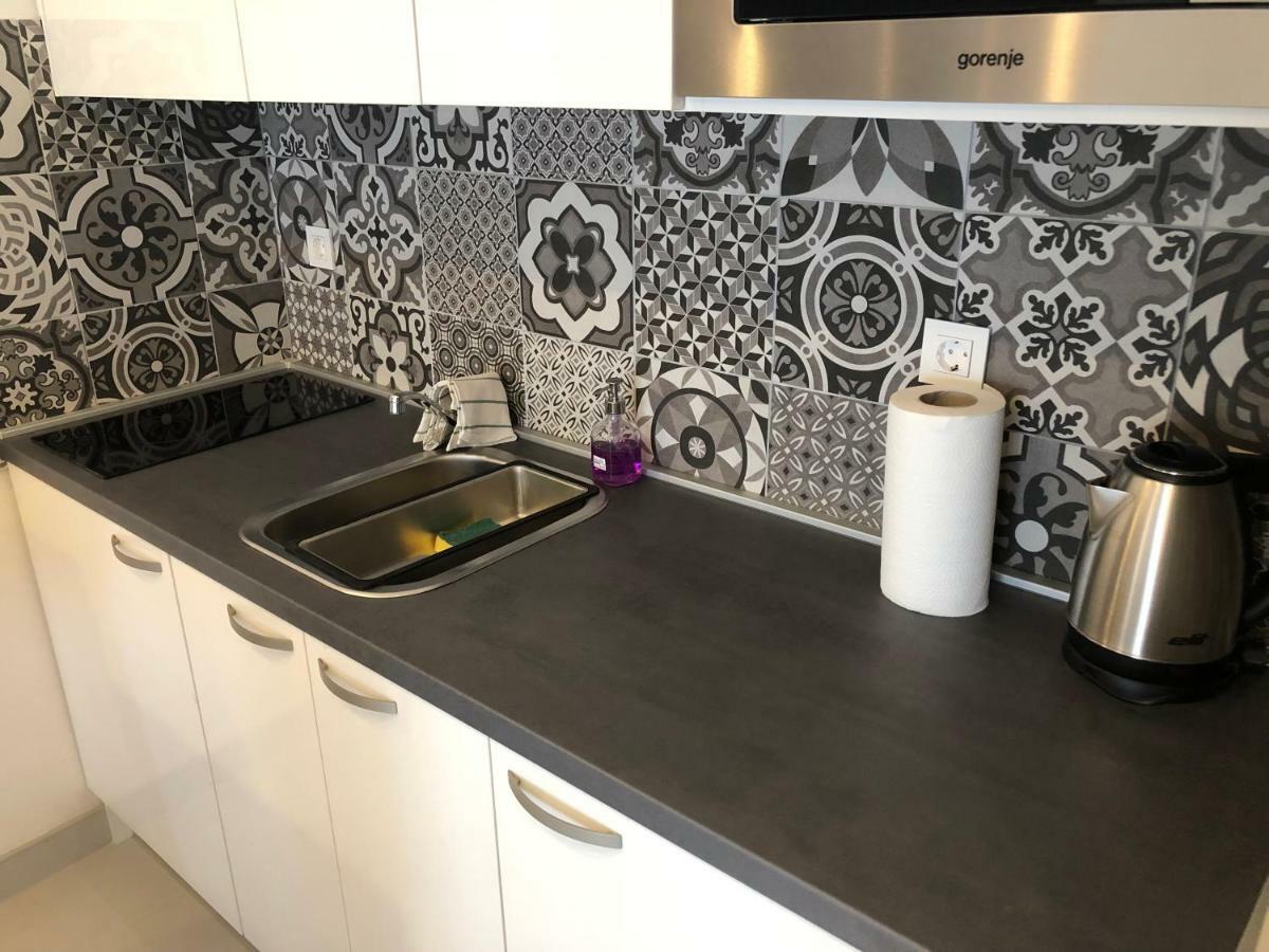 Апартаменты Penthouse "Sky 17" S Balkonom I Besplatnim Parkingom Загреб Экстерьер фото