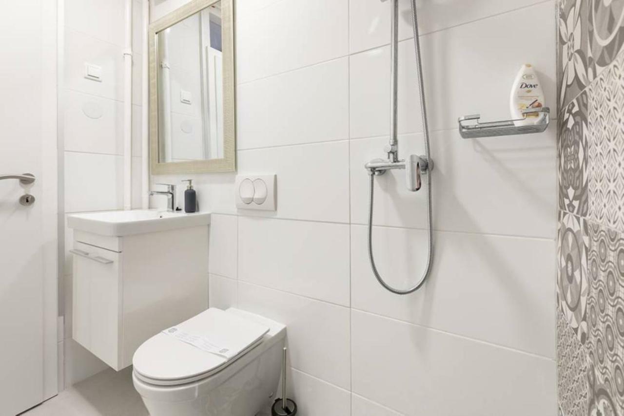 Апартаменты Penthouse "Sky 17" S Balkonom I Besplatnim Parkingom Загреб Экстерьер фото